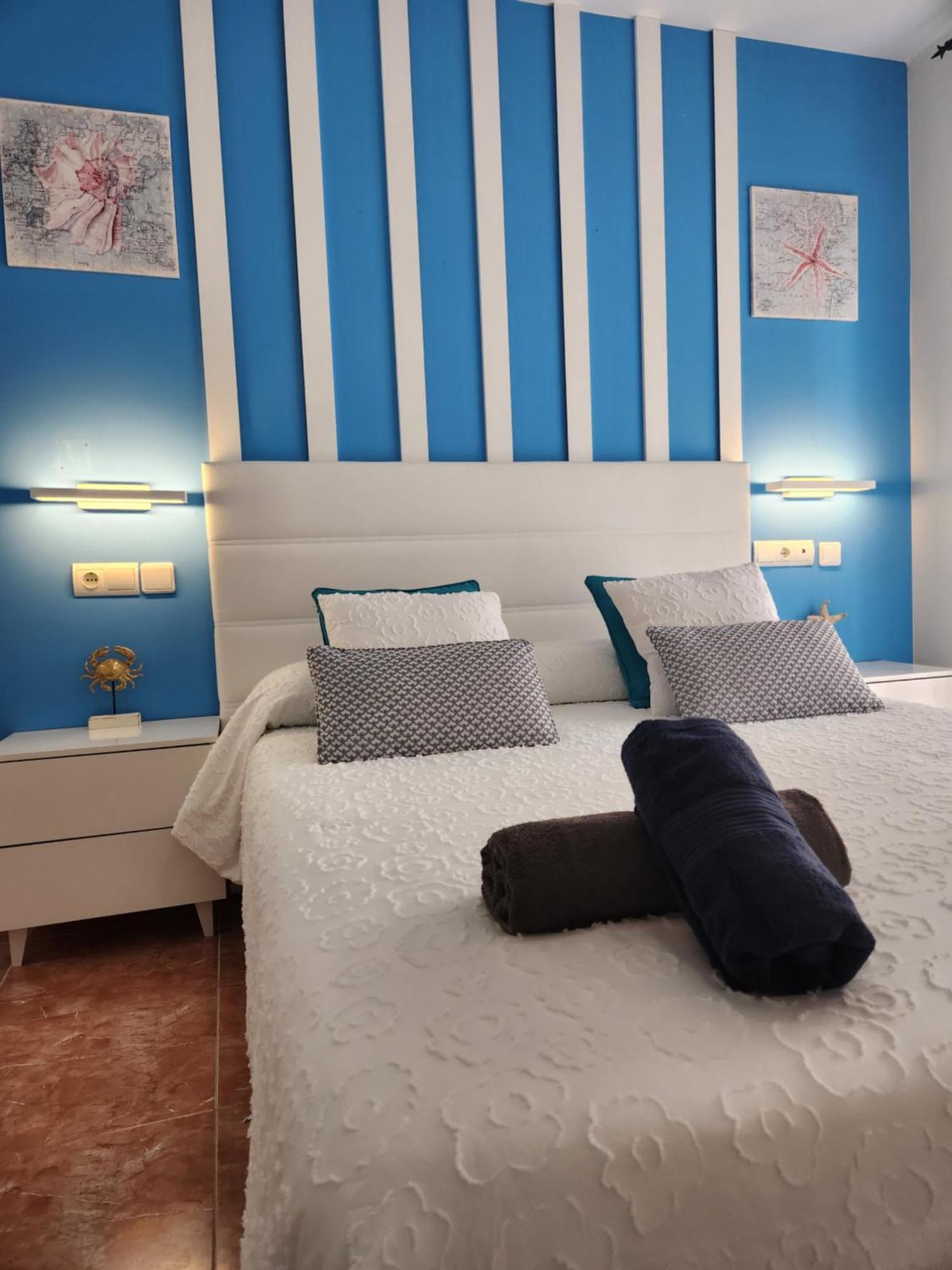 BAJO en PRIMERA LÍNEA de VERA-PLAYA con piscina privada! Exterior foto